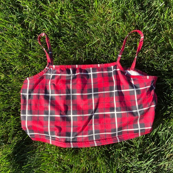 Plaid Cropped Tank Top - Picture 1 of 1